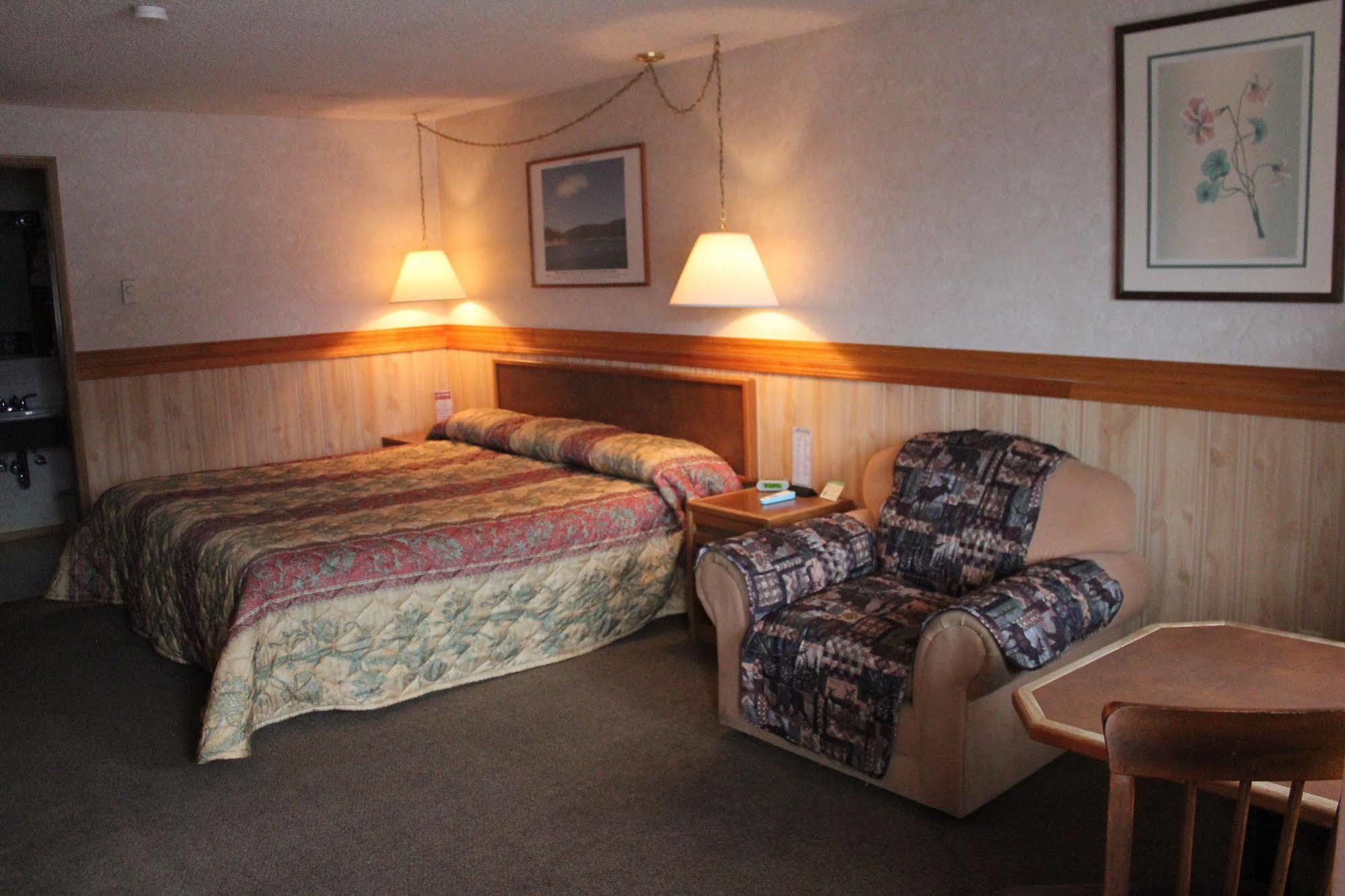 Caboose Motel Libby ภายนอก รูปภาพ